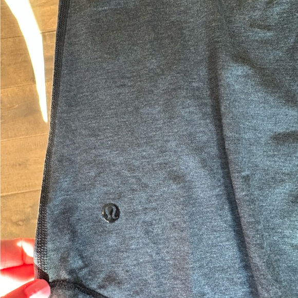 Lululemon Deep Criss Cross Tank - Picture 2 of 3